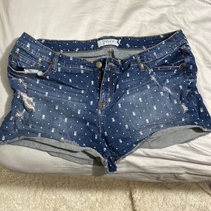 Torrid skull shorts